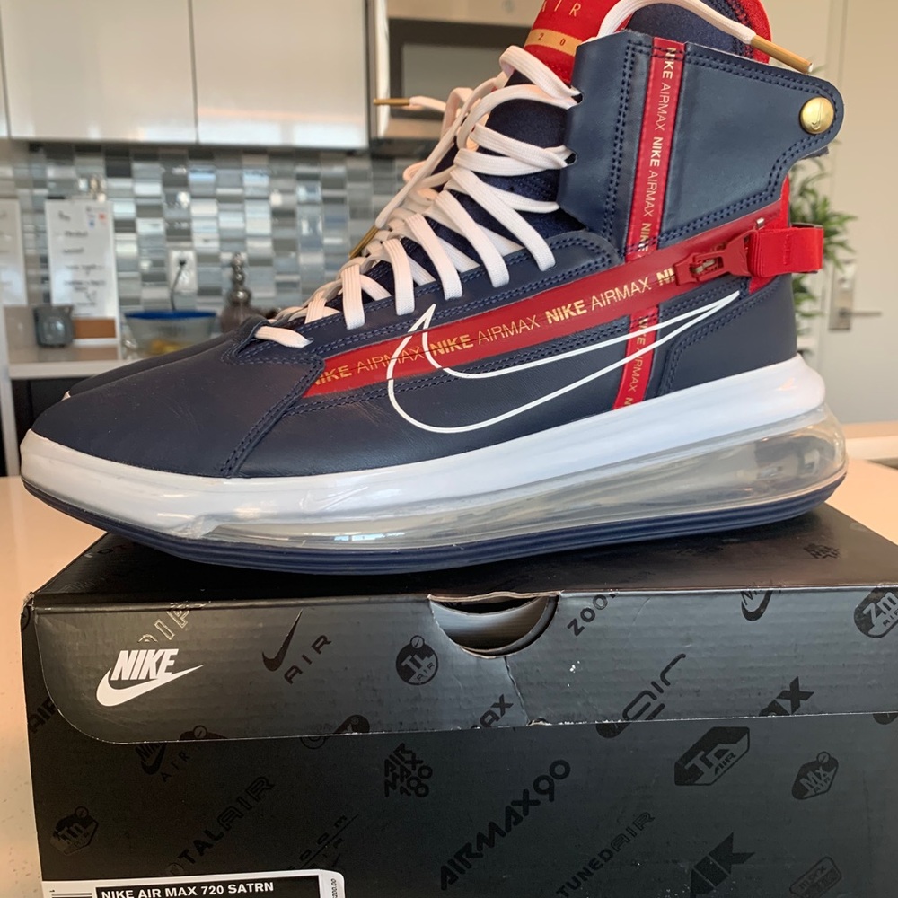 NIKE AIR MAX 720 SATRN - Picture 6 of 6